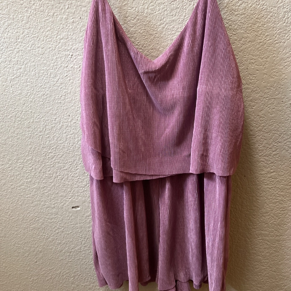Romper - Picture 2 of 4